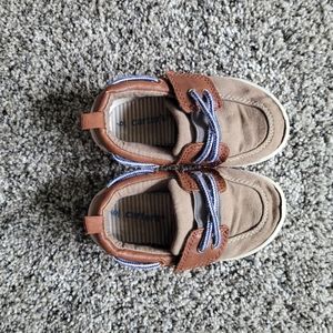 Boys size 6 dress or casual shoes
